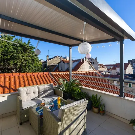 Dome Apartman