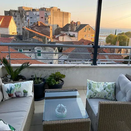 Dome Apartment *