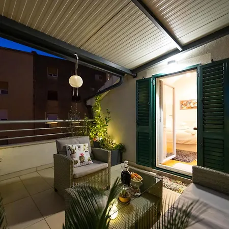 Apartment Dome
