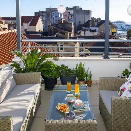 Dome Apartment *